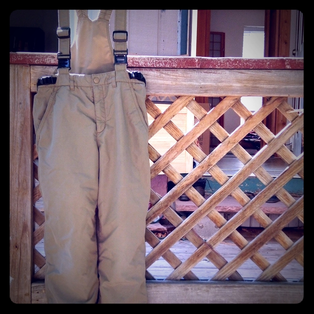 Kids snowboarding bibs size 14/16